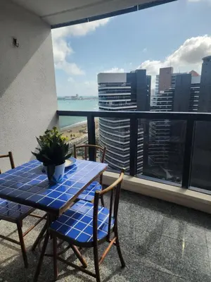 Uma vista do mar geral ou uma vista do mar a partir do apartamento