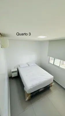 Uma cama ou camas num quarto em Monalisa House - Beach House - Flecheiras