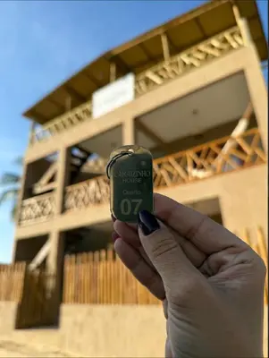 O edifício onde a casa de hóspedes está situado