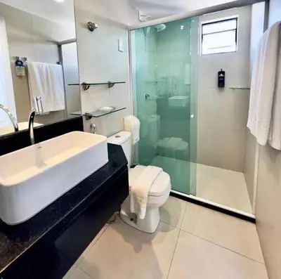 Uma casa de banho em Brasil Tropical