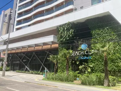 A planta de Studio Esmeralda com Piscina e Vista para o Mar