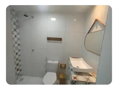 Uma casa de banho em Vila Misa - full house with three bedrooms