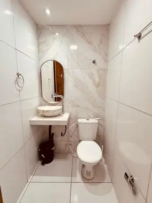 Uma casa de banho em Vila Misa - full house with three bedrooms