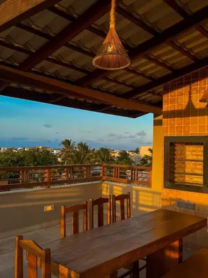 Uma varanda ou terraço em Casa Angatu Mansão paradisíaca no Preá