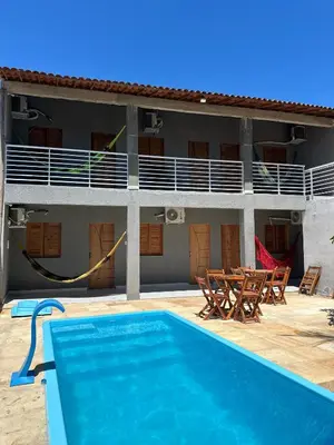 A piscina em ou perto de Pousada encantos de morro branco