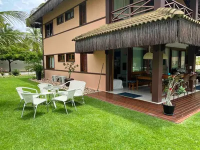 Um jardim no exterior de CASAS DO TON FLEIXERAs