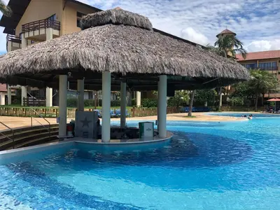 A piscina em ou perto de Apartamento no Suites Resort, no Complexo do Beach Park, em Aquiraz - Por Anfitrião