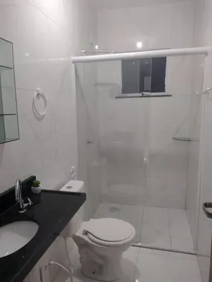 Uma casa de banho em AZURE residence