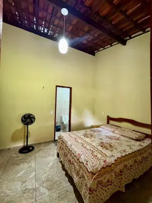 Uma cama ou camas num quarto em Casa Brejo 2 a 6 km de Guaramiranga
