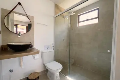 Uma casa de banho em Casa levante