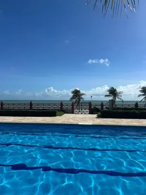 A piscina em ou perto de Kariri Beach Waterfront Retreat