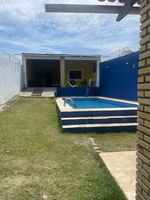 A piscina em ou perto de Casa Lelavica