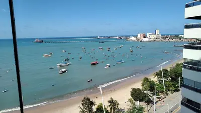 Uma vista do mar geral ou uma vista do mar a partir do apartamento