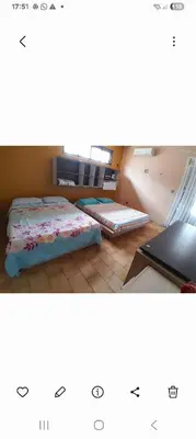 Uma área de estar em Alto Astral