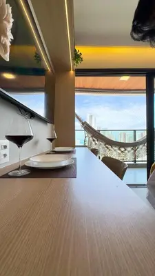 A planta de Beach Class Meireles 1804 vista mar