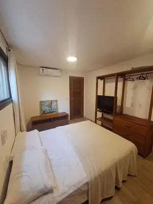 Uma cama ou camas num quarto em Apartamento no Condomínio Solluar, Flecheiras, CE