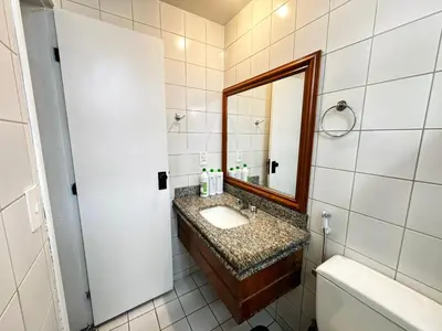 Uma casa de banho em Apartamento na Beira Mar - Fortaleza