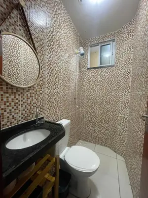 Uma casa de banho em Apartamento Império das Marés