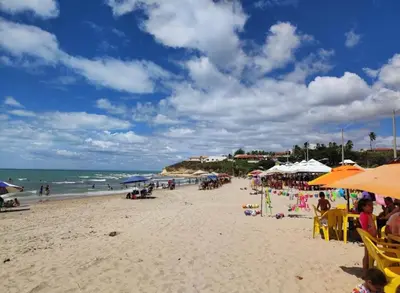 Uma praia em ou perto da casa de férias