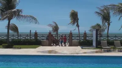A piscina em ou perto de Beach Front Apartment Kariri