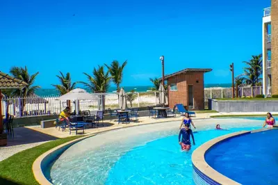 A piscina em ou perto de Terramaris vista mar