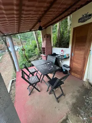 Uma varanda ou terraço em chaleshalomserra