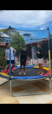 Os clientes hospedados em Deck morro branco