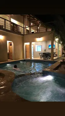 A piscina em ou perto de Rekanto Sabiá