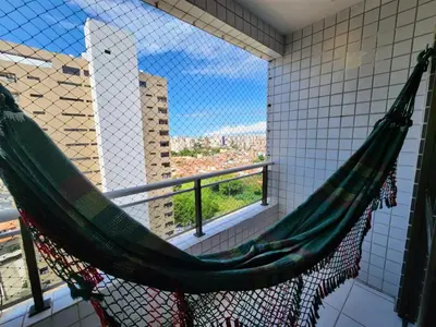 Uma varanda ou terraço em Arte 2003 Mucuripe