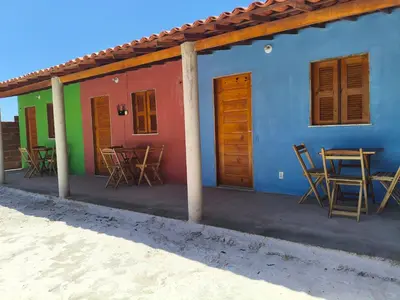 O edifício onde o hostel está situado