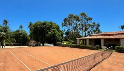 Comodidades para jogar ténis e squash em Mango Village Paracuru CE ou nas proximidades