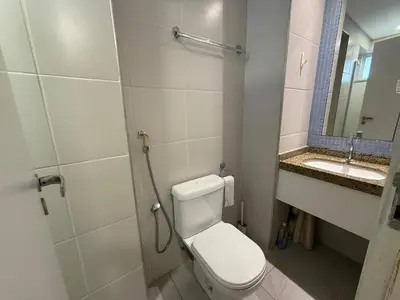 Uma casa de banho em Apto térreo, pé na areia, ao lado do Beach Park