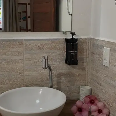 Uma casa de banho em Pousada Vila Icaraí