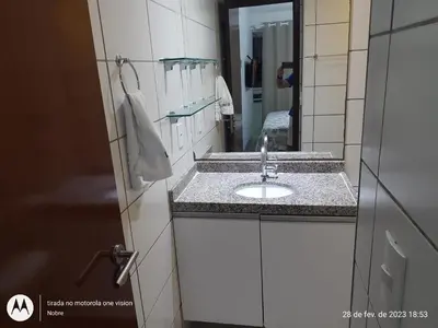 Uma casa de banho em Apartamento em Fortaleza Beach Class-uma quadra Praia