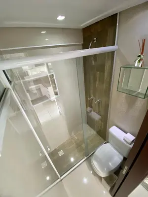 Uma casa de banho em Beira Mar Apto 16º andar Luxo 2 quartos