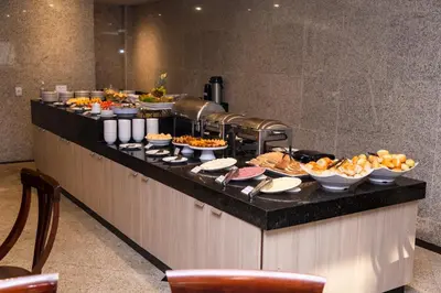 Refeições no hotel ou nas proximidades