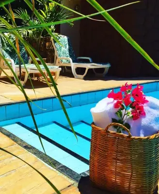 A piscina em ou perto de Pousada Manjericão
