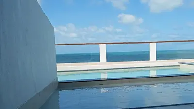 Uma vista do mar geral ou uma vista do mar a partir do hotel