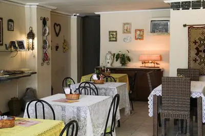 Um restaurante ou outro lugar para comer em Pousada Mucuripe