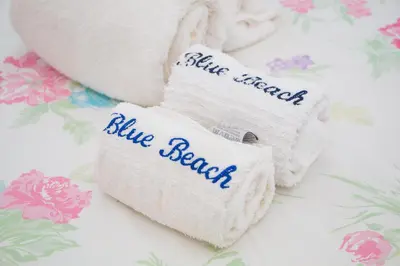 Uma cama ou camas num quarto em Blue Beach Temporada