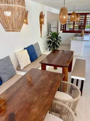 Uma área de estar em Villa Caribou