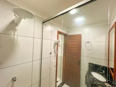 Uma casa de banho em Rede Andrade Mini