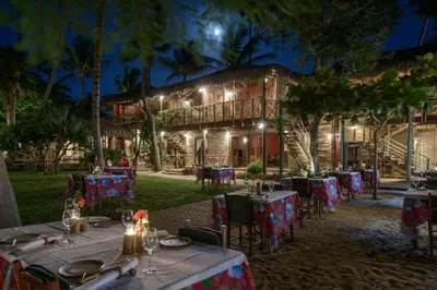 Um restaurante ou outro lugar para comer em Vila Kalango