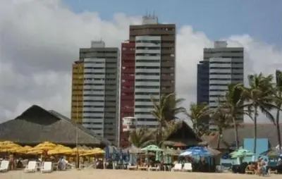 O edifício onde o apartamento está situado
