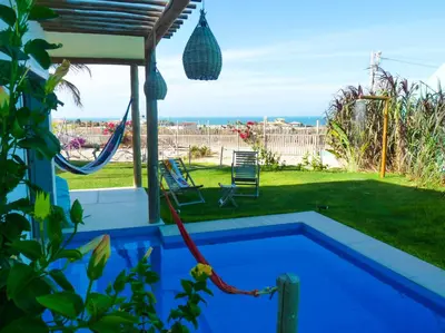 A piscina em ou perto de Pousada Recanto Beija-Flor