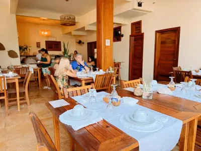 Um restaurante ou outro lugar para comer em Pousada Jeri Dunas