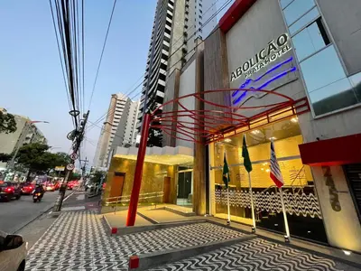 O edifício onde o hotel está situado