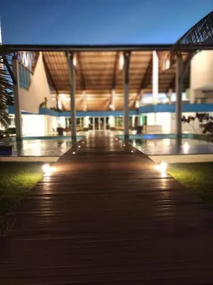 O edifício onde o apartamento está situado