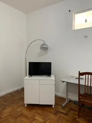 Uma televisão e/ou sistema de entretenimento em Casa Max