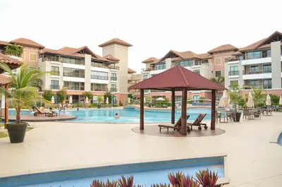 A piscina em ou perto de Apartamento no Condomínio Mediterranee